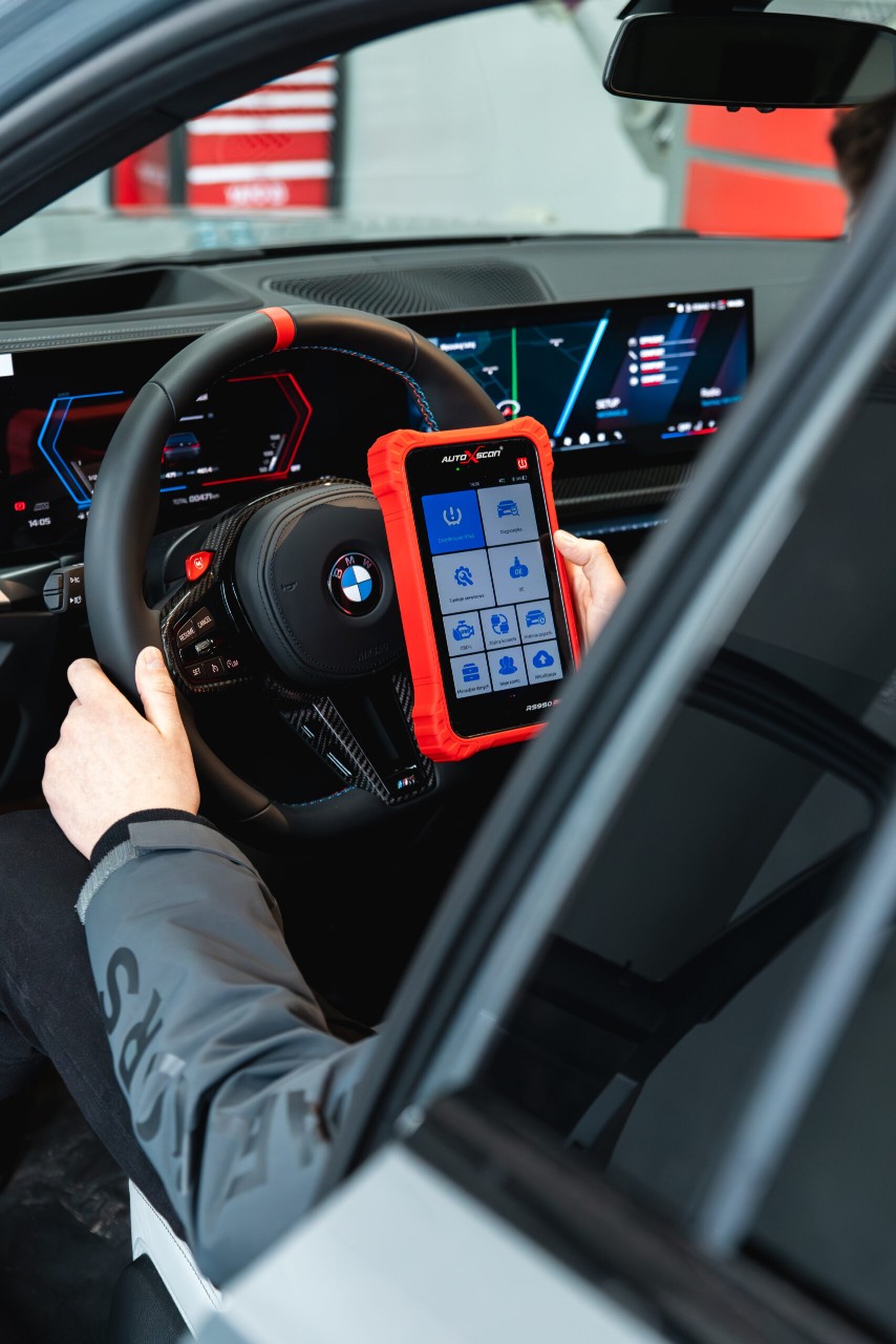 Odczyt danych zderzeniowych EDR